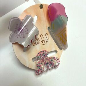 NWT ice cream 🍦🌺🍦 Spa Bunny Hair Claws Clips set of 3